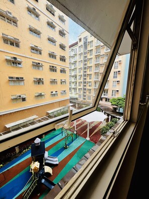 Standard Condo | Room amenity - Holland Park (Biñan City)