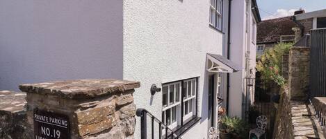 Cottage | Exterior