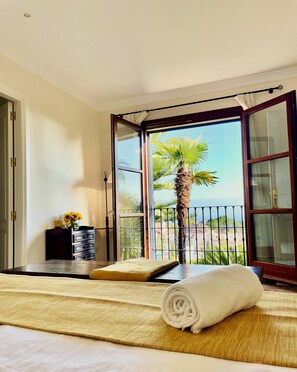 Standard Double Room, Sea View | In-room safe, free WiFi - Boutique Hotel Maravilla (Benahavis)