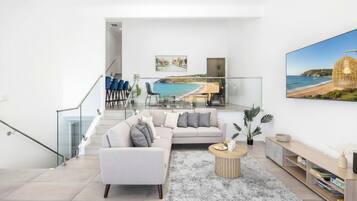 Smart TV, offices