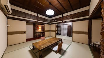 Zimmer im japanischen Stil, Nichtraucher (12Tatami) | Daunenbettdecken, individuell dekoriert, individuell eingerichtet