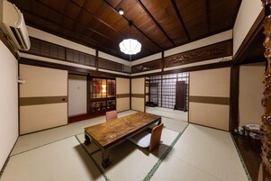日式客房, 无烟房 (12Tatami) | 羽绒被、特色装修、特色家居、免费 WiFi