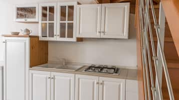 Frigorifero, microonde, lavastoviglie, tostapane