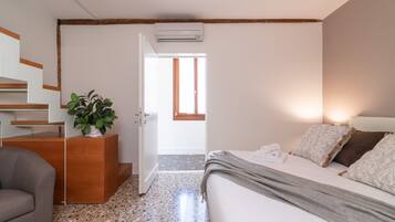 3 quartos, ferros/tábuas de passar roupa, Wi-Fi de cortesia