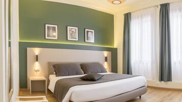 1 bedroom, in-room safe, iron/ironing board, free WiFi