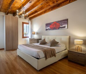 1 Schlafzimmer, Bügeleisen/Bügelbrett, kostenloses WLAN, Bettwäsche