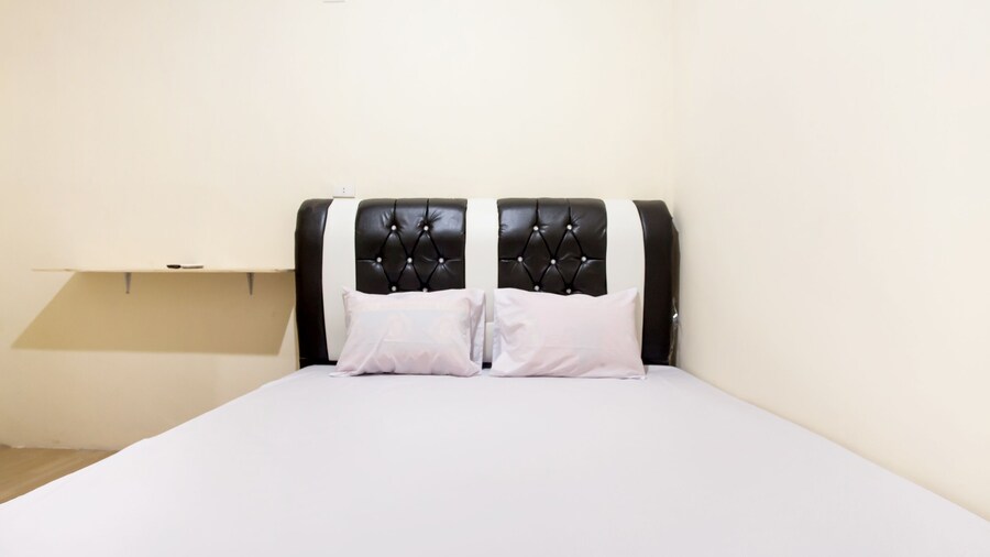 OYO Life 2601 Homestay Damai Helvetia