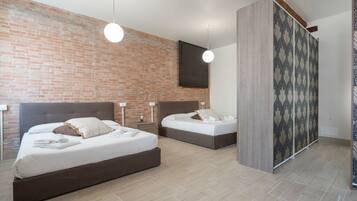 Fer et planche Ă repasser, Wi-Fi gratuit, draps fournis