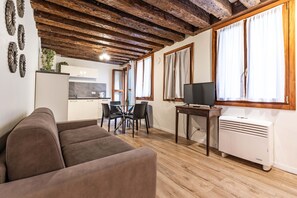 Fernseher