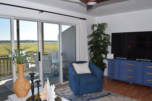 Smart TV - Fiddler on the Creek Unit #4-Waterfront, Crabbing Pier & Views of Lighthouse  (Chincoteague)