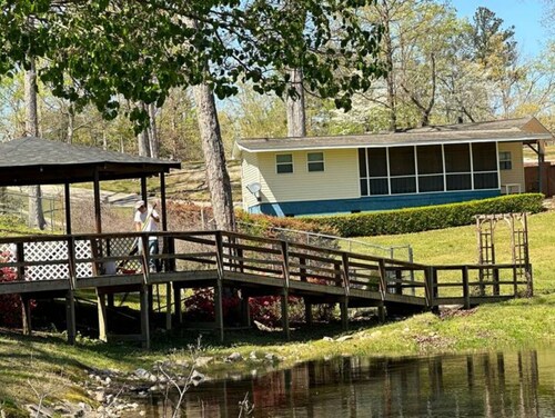 Tess’s cottage on the lake.
