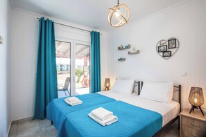 3 bedrooms, WiFi, bed sheets - Kalimera Villa By the Sea (Rhodes)