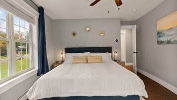 4 habitaciones, caja de seguridad en la habitación y escritorio