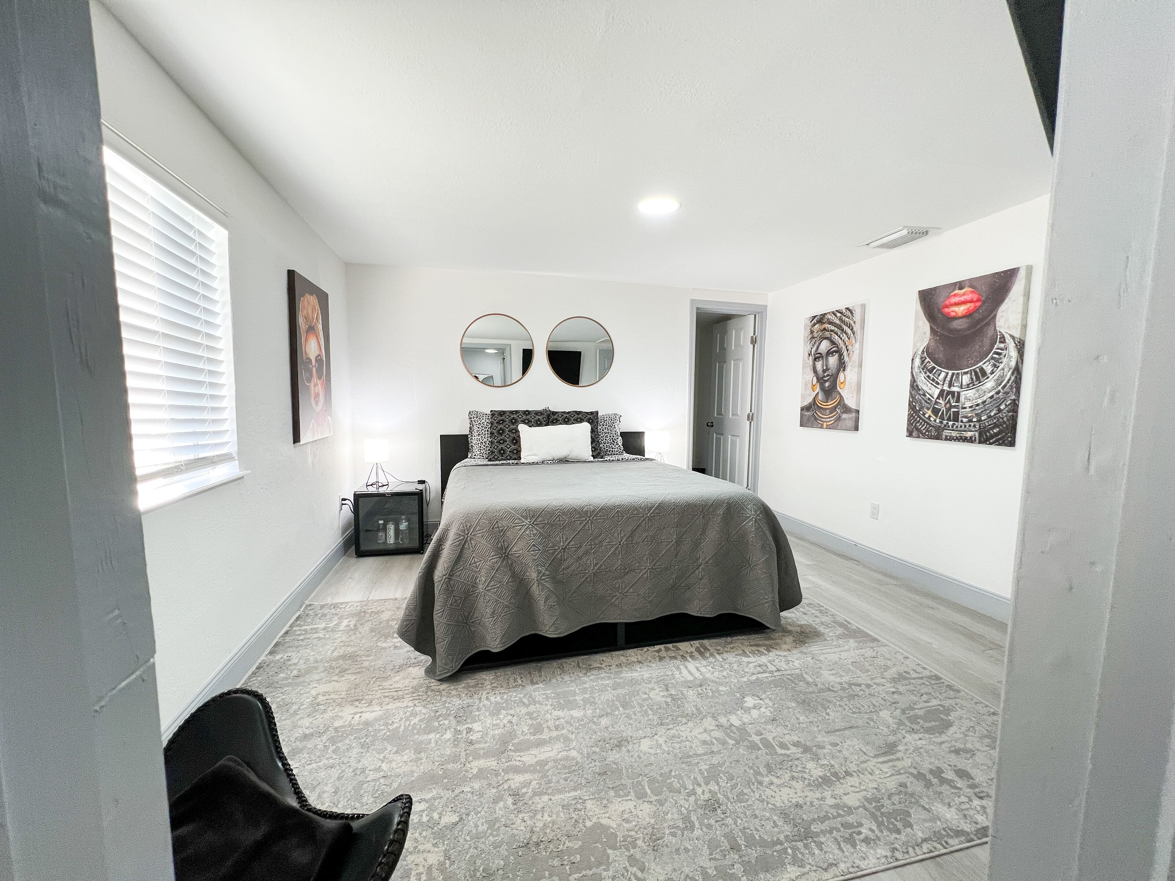 3 Schlafzimmer, Schreibtisch, Bügeleisen/Bügelbrett, kostenloses WLAN