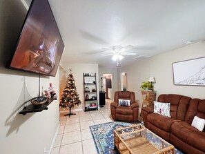 Smart TV - Sunny Fort Myers Retreat: Pet-Friendly near Downtown District, No Cleaning Fee! (Fort Myers)