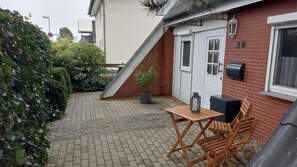 Outdoor dining - 4 Zimmer, Küche, Bad, Gästetoilette, Terrasse, Garten, Wlan, Keine Haustiere Erlaubt, Nichtraucher-haus (Duhnen)