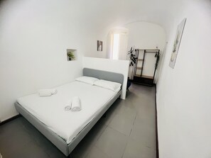 1 quarto, roupa de cama