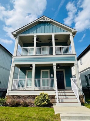 Exterior - Luxury Medical District Home, EV Charger, Gated #3 (Augusta)