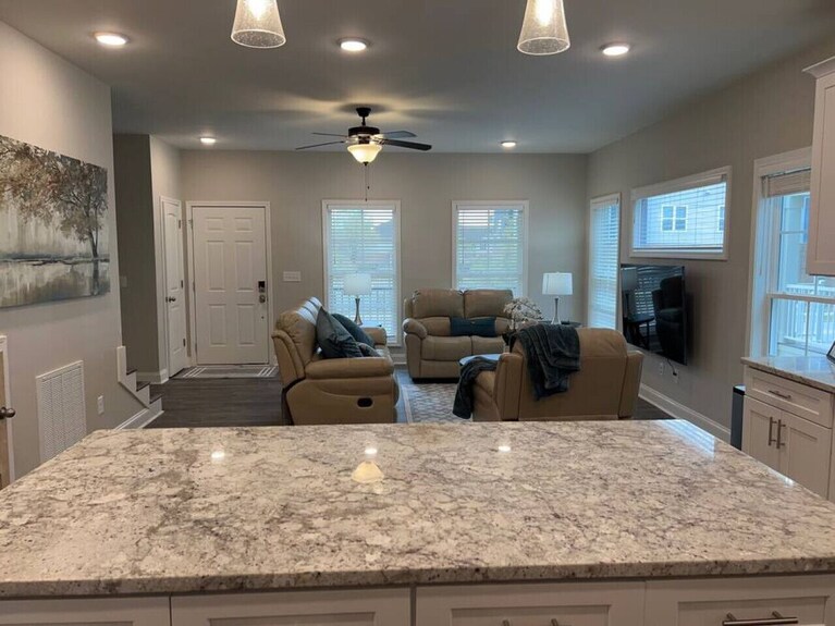 Luxury Medical District Home, Ev Charger, Gated #4 - Augusta, GA