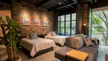 Loft grand | Cofres nos quartos, individualmente decorados