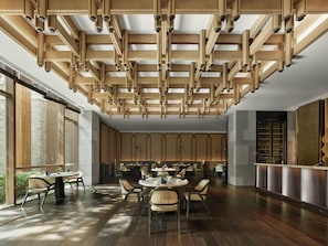 2 restaurants; breakfast, lunch, dinner and brunch served  - Banyan Tree Dongguan Songshan Lake (Dongguan)