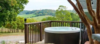 Serenity Ridge, Hot Tub, Views, Vineyards-Gameroom PRIVATE 