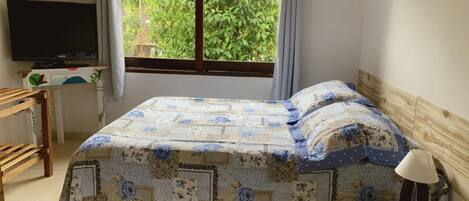 1 室のベッドルーム、WiFi (無料)、ベッドシーツ