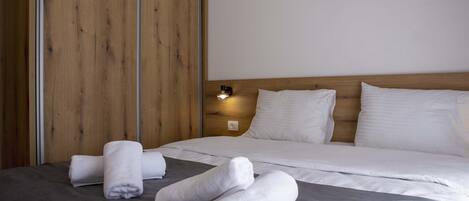 1 Schlafzimmer, Bügeleisen/Bügelbrett, kostenloses WLAN, Bettwäsche