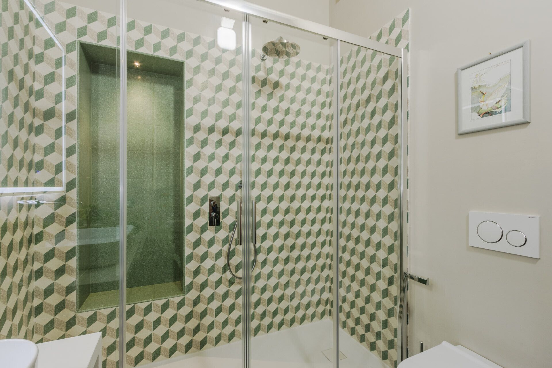 シャワー、ヘアドライヤー、ビデ、タオル