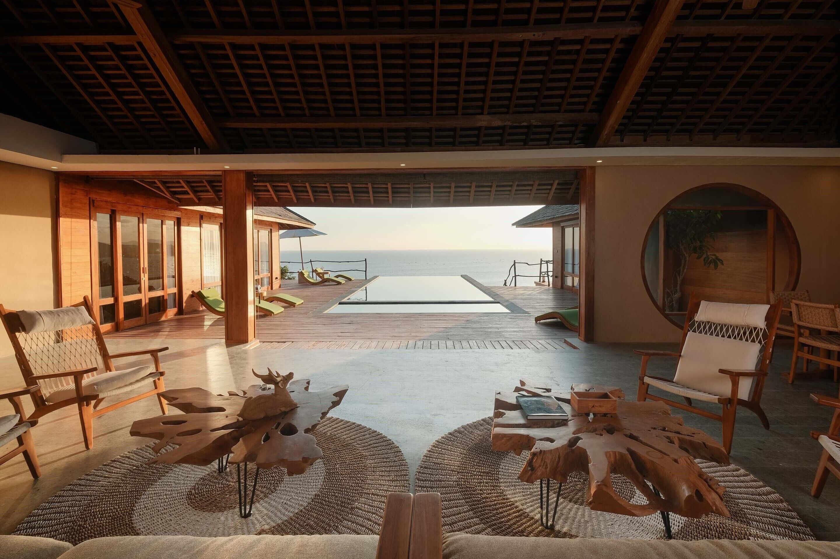 Four-bedroom Cliff Front Private Pool Villa | Quang cảnh từ phòng