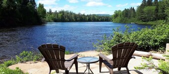 Chalet au Bord de l'Eau avec Spa | Le Grand Héron