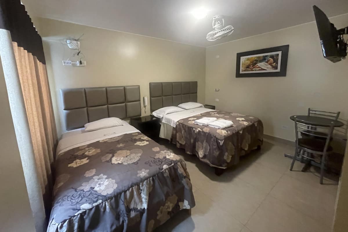 1 habitación, cubrecamas y wifi gratis