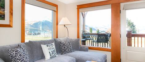 スマートテレビ、暖炉