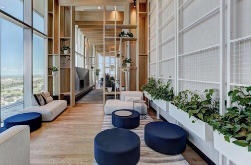 BRANDNEW LUXURY CONDO DIX30