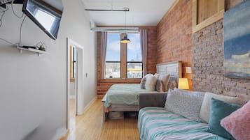 1 bedroom, iron/ironing board, free WiFi, bed sheets