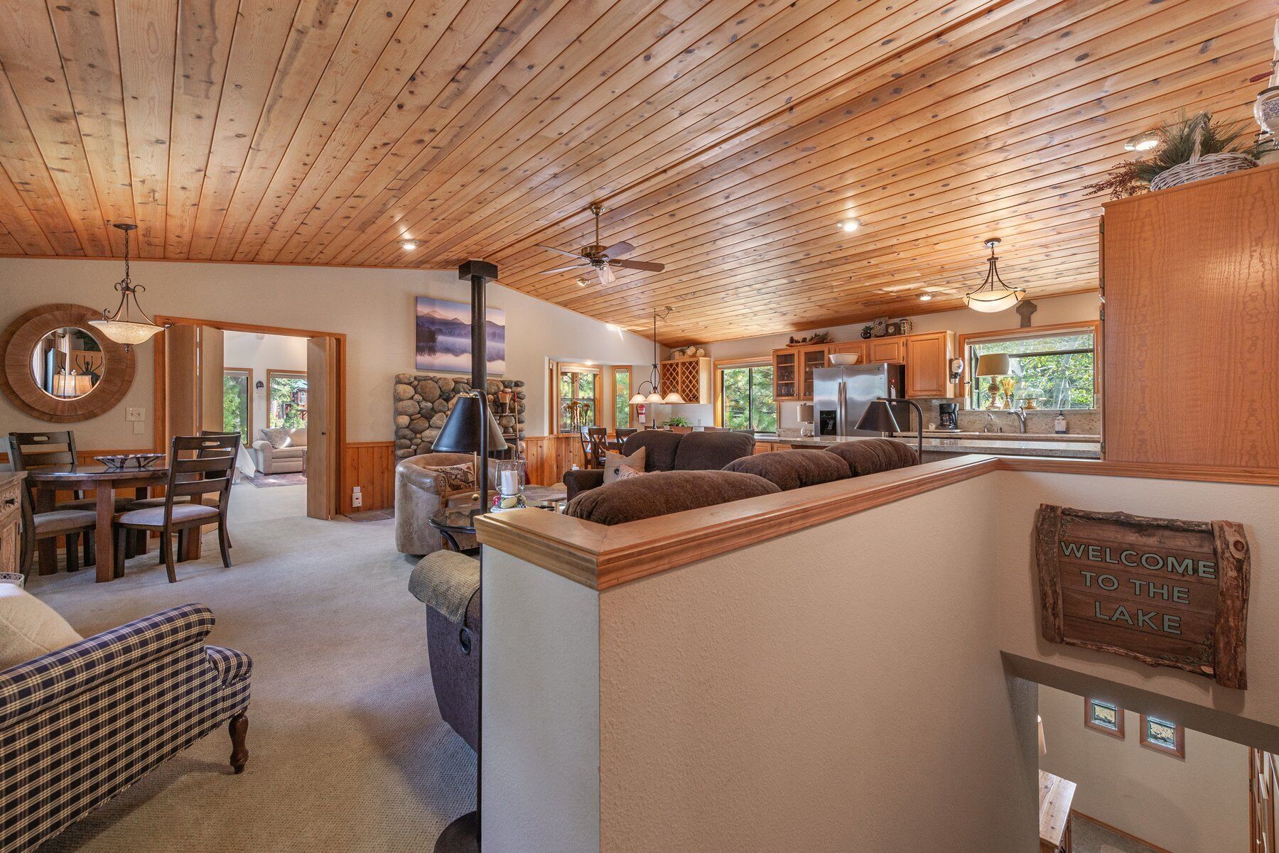 Smart TV, fireplace, video games, books