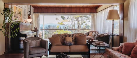 Villa | Coin séjour | Télévision