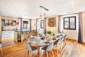 Nicht klassifiziertes Bild, 2 von 40, Schaltfläche