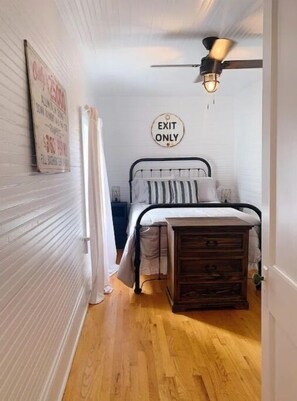 4 bedrooms