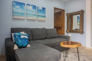 Fernseher, Stereoanlage