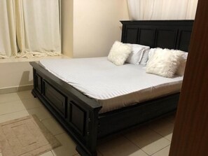 3 chambres, accès au Wi-Fi (inclus), accessible en fauteuil roulant
