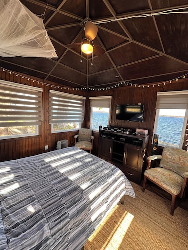 Hôtel à la maison - Leurre Doré