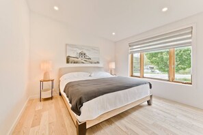 4 Schlafzimmer, Bügeleisen/Bügelbrett, Internetzugang, Bettwäsche