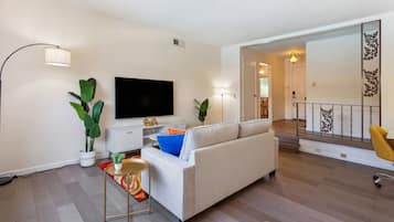 Smart TV, fireplace, foosball, table tennis