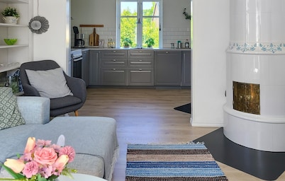 Gorgeous home in Tingsryd with kitchen