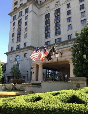 Exterior - Luxury 1 Bedroom 1 Bath In Buckhead High Rise.
(Atlanta)