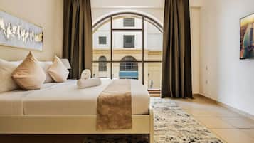 4 多间卧室、办公桌、熨斗/熨衣板、WiFi