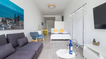 1 slaapkamer, een strijkplank/strijkijzer, gratis wifi, beddengoed