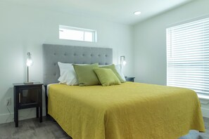 House (2 Bedrooms) | Property amenity - Casa De Poe by Silver Sands Vacation Rentals (Port Aransas)