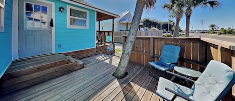House (2 Bedrooms) | Terrace/patio